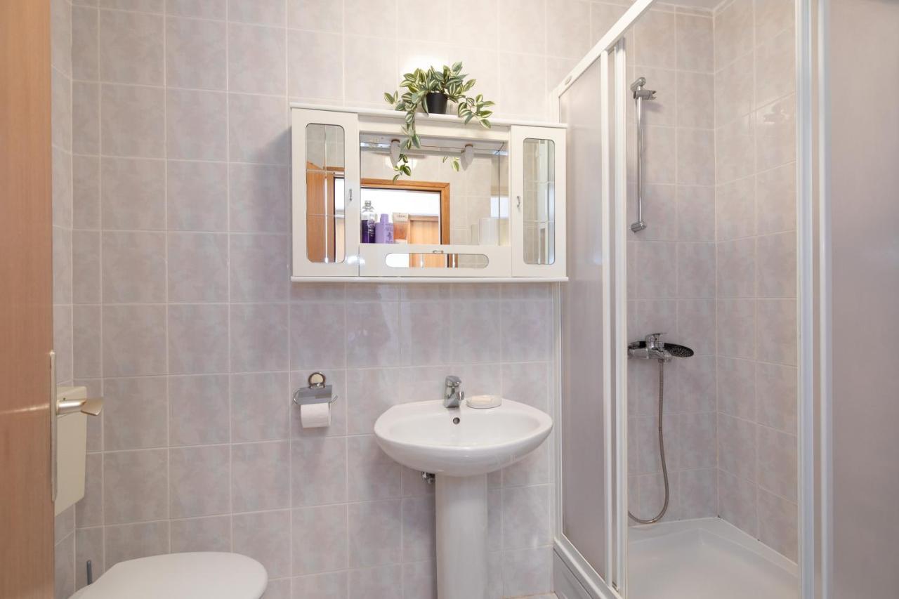 Apartment Valkovic Baška Zewnętrze zdjęcie